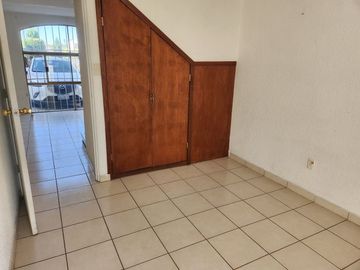 Casa en Venta en fraccionamiento Real de Santa Clara con rec en PB