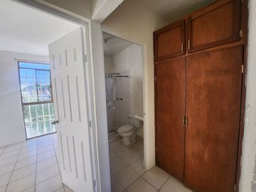 Casa en Venta en fraccionamiento Real de Santa Clara con rec en PB