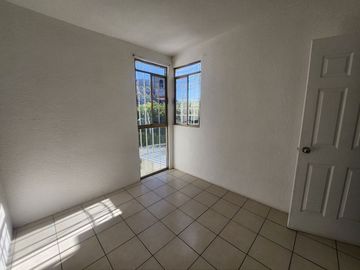 Casa en Venta en fraccionamiento Real de Santa Clara con rec en PB