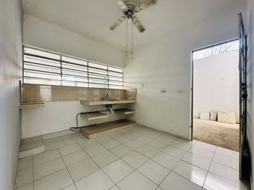 CASA EN VENTA EN LA ALEMAN