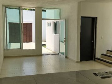 CASA EN VENTA CON BUENA UBICACIÓN