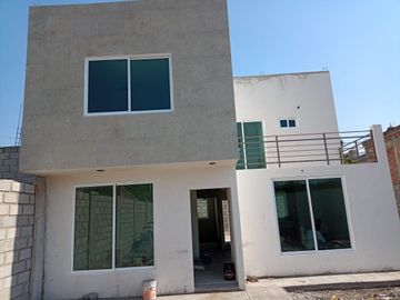 ¡SORPRENDE A TU FAMILIA, ESTRENANDO CASA!