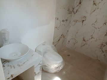 ¡SORPRENDE A TU FAMILIA, ESTRENANDO CASA!