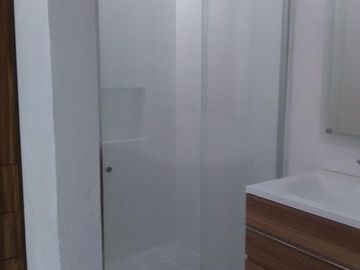 Hermosa Residencia en Pedregal de Vista Hermosa, Sótano, 3 Recamaras, Cto Serv.