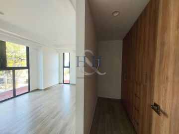 Se vende Departamento en la Americana