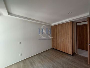 Se vende Departamento en la Americana