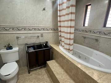Casa Venta, Dr. Jorge Jiménez Cantú, 3 Recamaras