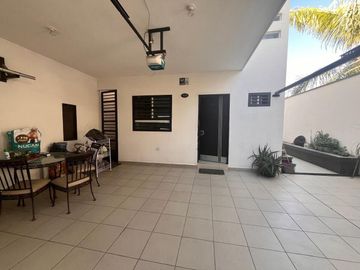 CASA EN VENTA NEXXUS SECTOR CRISTAL