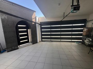 CASA EN VENTA NEXXUS SECTOR CRISTAL