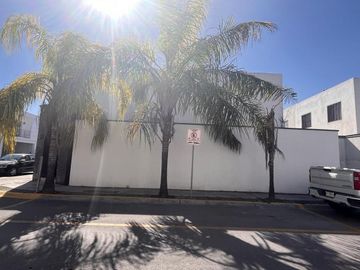 CASA EN VENTA NEXXUS SECTOR CRISTAL