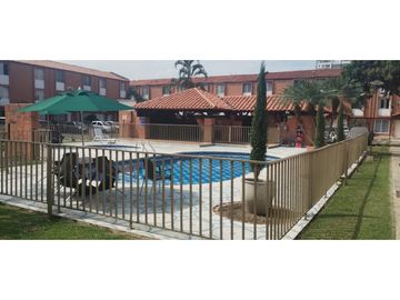 VENTA CASA 3 NIVELES  EN CONDOMINIO