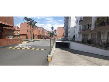 VENTA CASA 3 NIVELES  EN CONDOMINIO