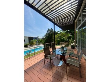 VENTA EXCELENTE CASA CONDOMINIO VIA AL AEROPUERTO