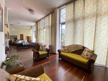 VENTA EXCELENTE CASA CONDOMINIO VIA AL AEROPUERTO