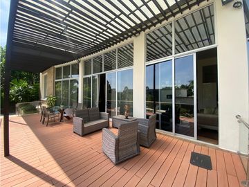 VENTA EXCELENTE CASA CONDOMINIO VIA AL AEROPUERTO