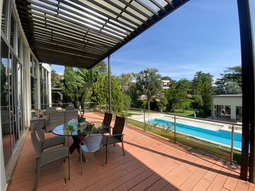 VENTA EXCELENTE CASA CONDOMINIO VIA AL AEROPUERTO