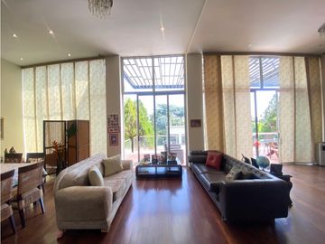 VENTA EXCELENTE CASA CONDOMINIO VIA AL AEROPUERTO