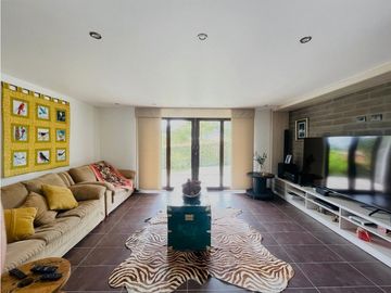 CASA EN VENTA EN LA CEJA EL YARUMO