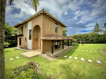 Casa Campestre Parcelacion Llanogrande