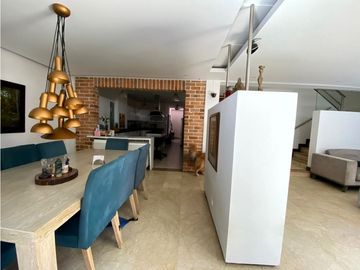 VENTA CASA EN CIUDAD JARDIN SUR CALI