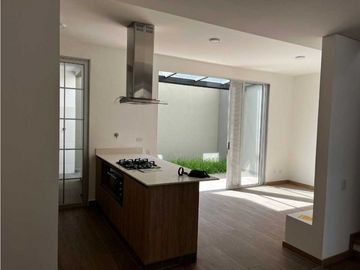 Linda casa para estrenar en la Ceja - Antioquia