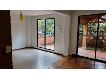 Casa Unifamiliar en venta en El Poblado Medellín