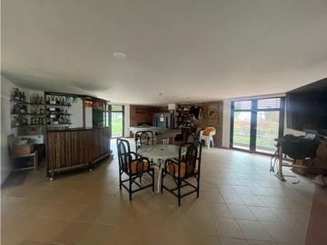 SE VENDE CASA  EN EL MUNICIPIO DE  FUSAGASUGA