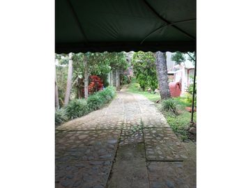 VENTA DE FINCA EN EL QUEREMAL/VALLE