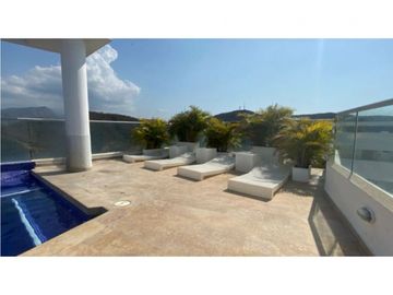 Venta de Lujoso Apartamento, Playa Salguero.