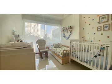 Venta de Lujoso Apartamento, Playa Salguero.