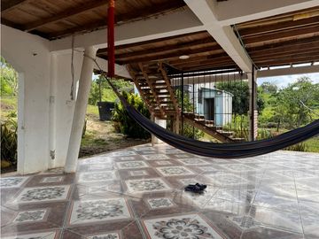 Finca Productiva en Venta Los Palmitos, Sucre: Ganadería y Cultivos