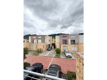 SE VENDE HERMOSA CASA EN CHIA VEREDA FONQUETA