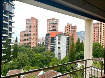 Venta De Penthouse en El Poblado Loma de Los Parra