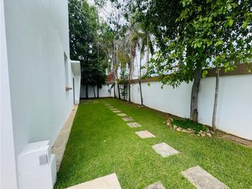 Venta de casa en Costa del Este, Residencial Balmoral