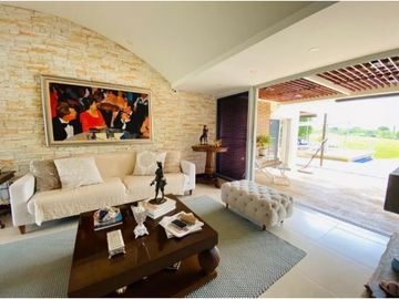Casa campestre en condominio para la venta en Cerritos, Pereira!!!