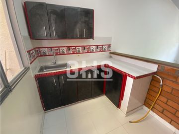 SE VENDE CASA EN BARRIO LA ARBOLEDA CARTAGO