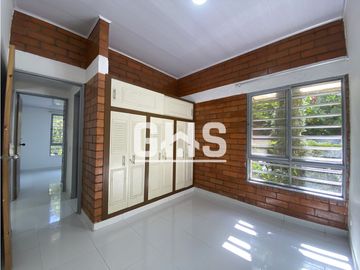 SE VENDE CASA EN BARRIO LA ARBOLEDA CARTAGO