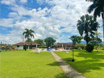 Finca Hotel En Venta Montenegro Quindio Vereda El Cuzco