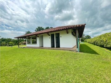 Finca Hotel En Venta Montenegro Quindio Vereda El Cuzco