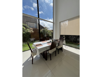 Venta imperdible: Casa de ensueño en Chía, Estilo inigualable