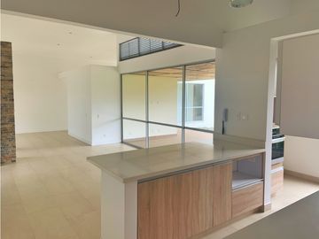 Se Vende Casa Campestre  En Condominio En El Caimo Armenia