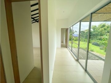 Se Vende Casa Campestre  En Condominio En El Caimo Armenia