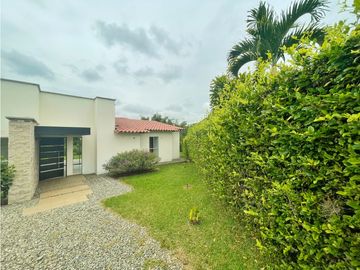 Se Vende Casa Campestre  En Condominio En El Caimo Armenia