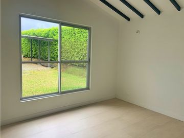Se Vende Casa Campestre  En Condominio En El Caimo Armenia