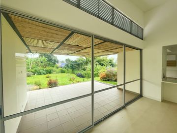 Se Vende Casa Campestre  En Condominio En El Caimo Armenia