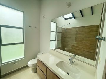 Se Vende Casa Campestre  En Condominio En El Caimo Armenia