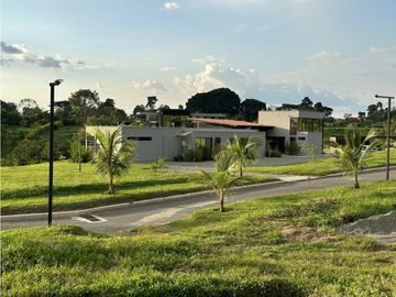 Se Venden Lotes y Haciendas Campestres La Tebaida