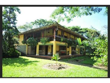 Venta Finca Hotel Turística - Lote 32400 m2 Sector Tebaida
