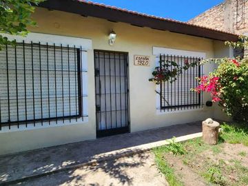 Casa para 2 Familias en venta en Burzaco Este