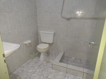 Casa para 2 Familias en venta en Burzaco Este